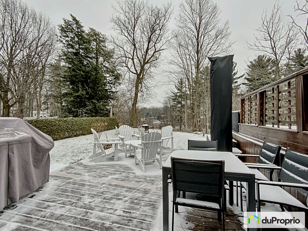 Maison A Vendre Cowansville Bord De L Eau Maison 2 étages à vendre Cowansville 2 chambres 2 salles de bain #1030694