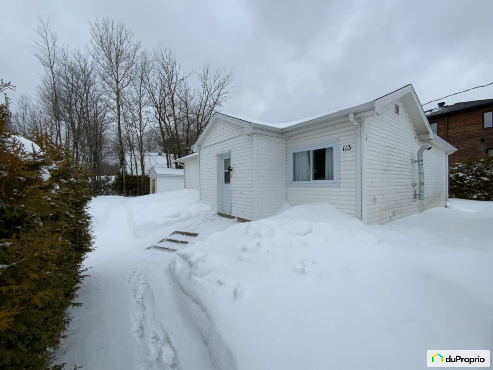 Bungalow à vendre StLambertDeLauzon 1 chambre 1 salle de bain 1030822