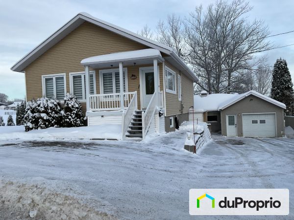 2152, boulevard du Saguenay, Jonquière (Arvida) à vendre