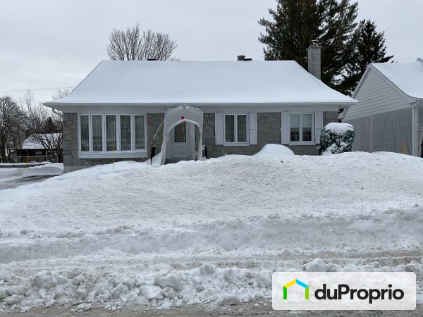 Winter Front - 1040 avenue de Chatenois, Charlesbourg for sale