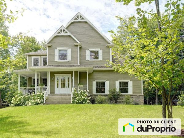 2124 rue Guérin, St-Lazare for sale