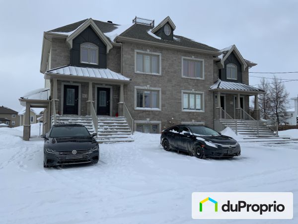 Winter Front - 3-86 rue Ernest-Arseneault, St-Anselme for sale