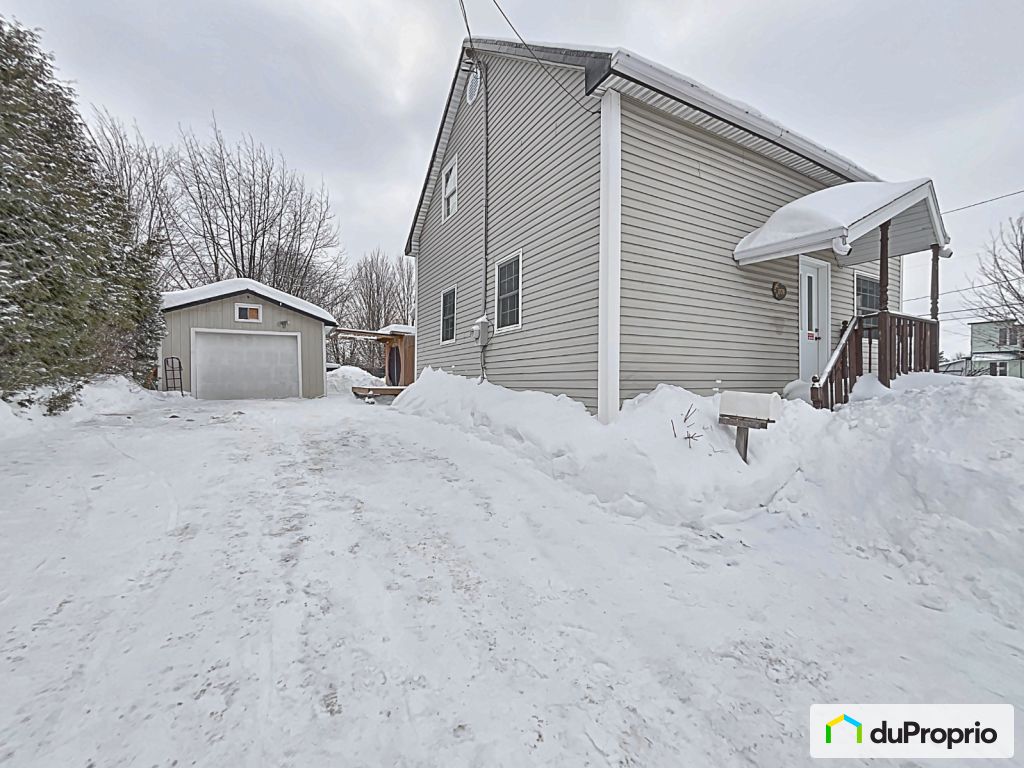 Maisons à vendre, Plessisville
