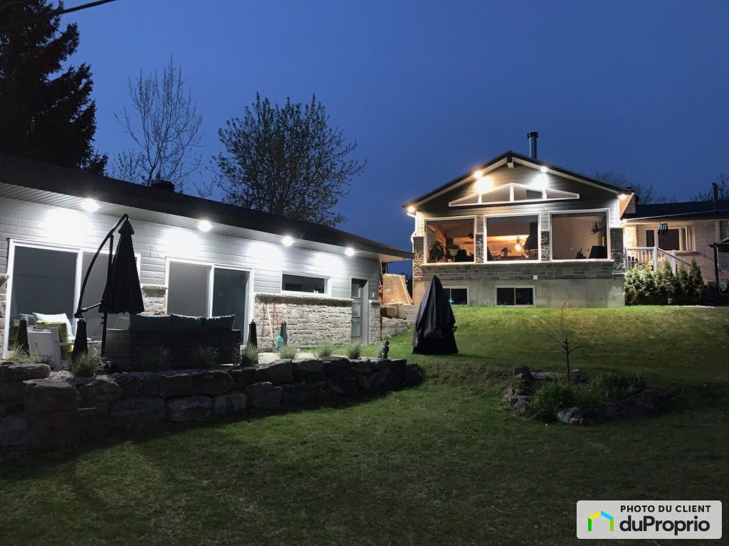 Maisons à vendre, Chambly