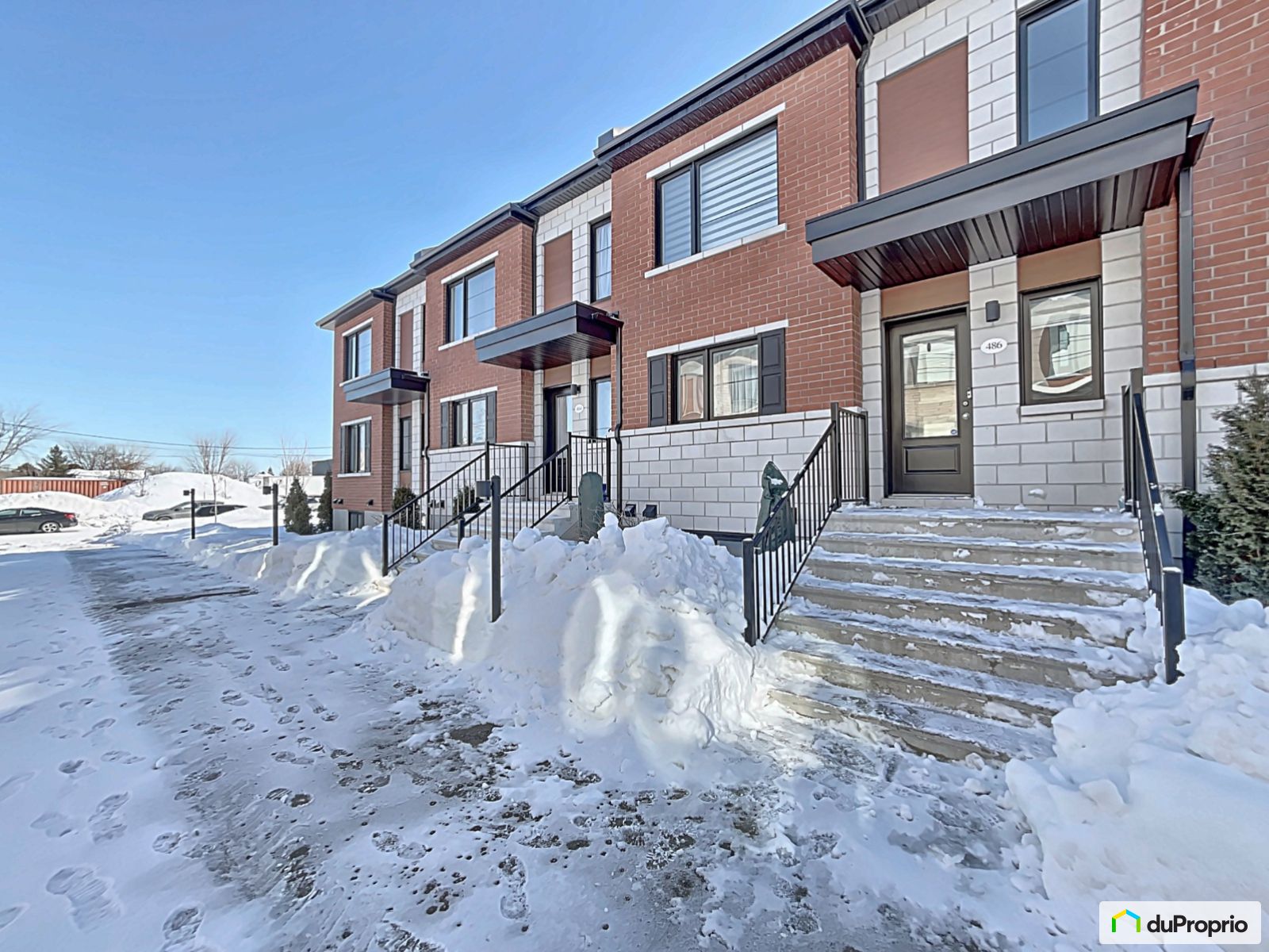 Maison en rangée / de ville à vendre Boisbriand 3 chambres 1032974
