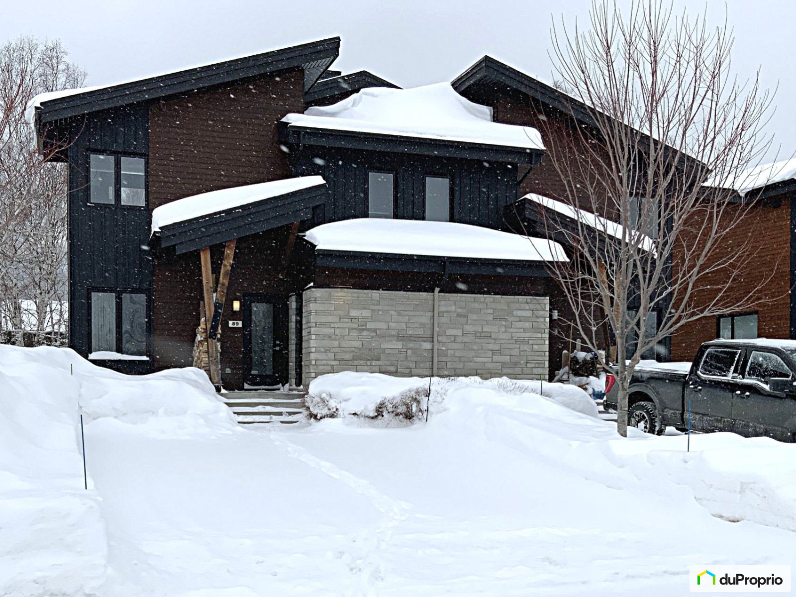 Jumelé à vendre StFerréollesNeiges 4 chambres 3 salles de bain 1033067
