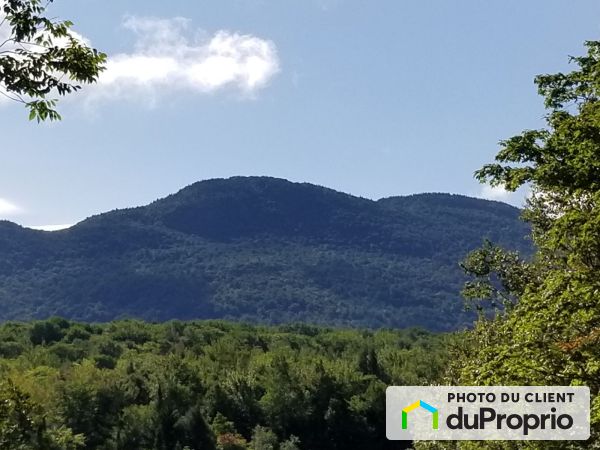 Domaine de la Montagne Cachée - chemin Charpentier, Eastman for sale