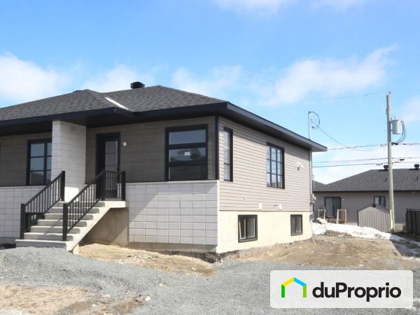Modèle à construire - Par les Habitations André Lemaire, Drummondville (Drummondville) à vendre