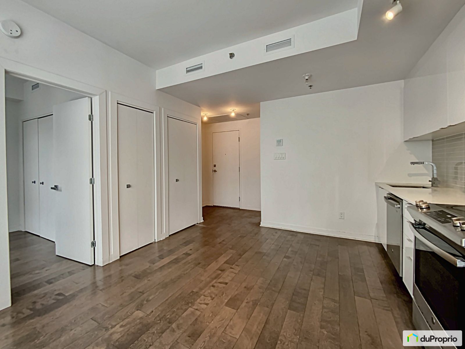 808 1190 Rue Mackay — photo 3