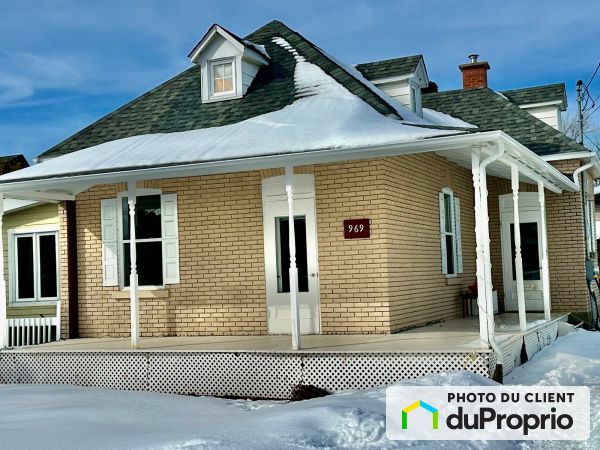 Winter Front - 969 avenue de Salaberry, Chambly for sale