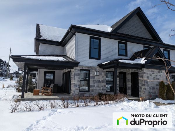 101-249, rue de L&#39;Aigle, Bromont à vendre