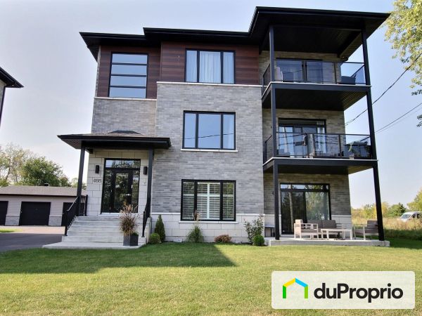 Summer Front - 301-466 rue Jean-Talon, St-Jean-sur-Richelieu (St-Luc) for sale