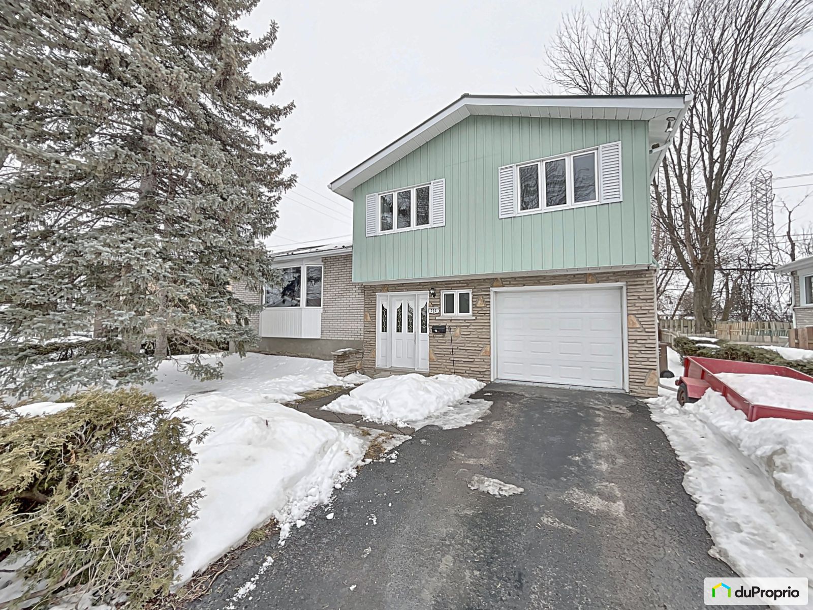 Maison 2 étages à vendre Chateauguay 3 chambres 1 salle de bain 1036723