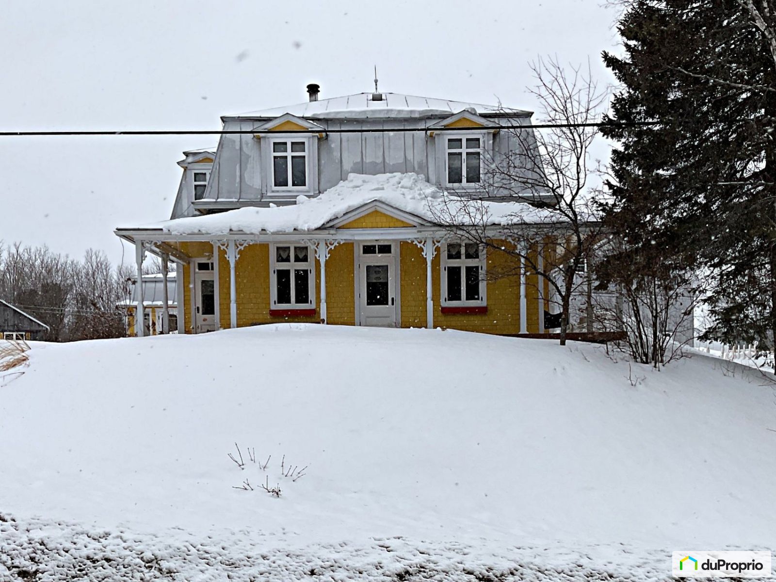 Maison 2 étages à vendre StNorbert 2 chambres 1 salle de bain 1036884