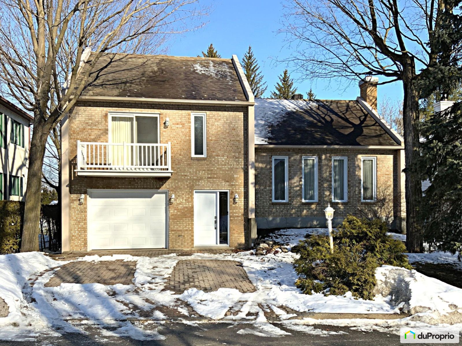 Maison à paliers multiples à vendre SteJulie 4 chambres 1037212