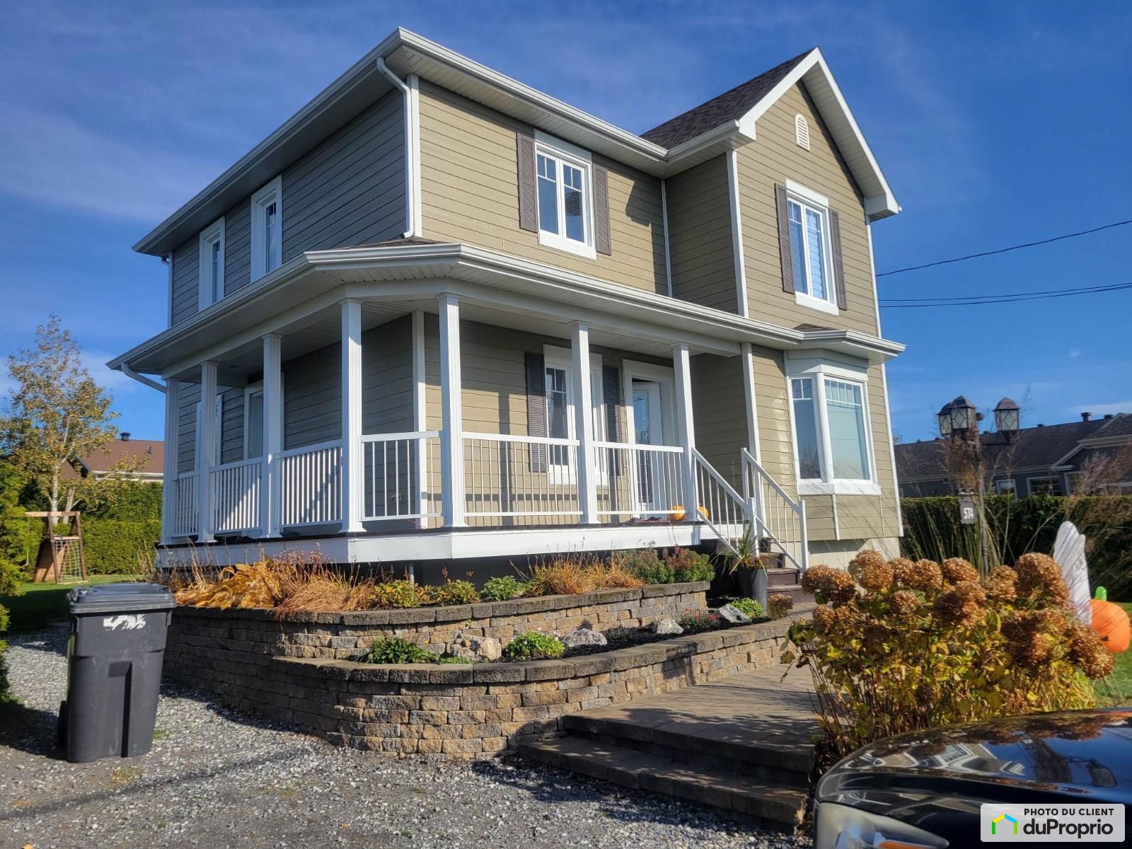 2 Storey for sale SteMarie 4 bedrooms 1 bathroom 1037444