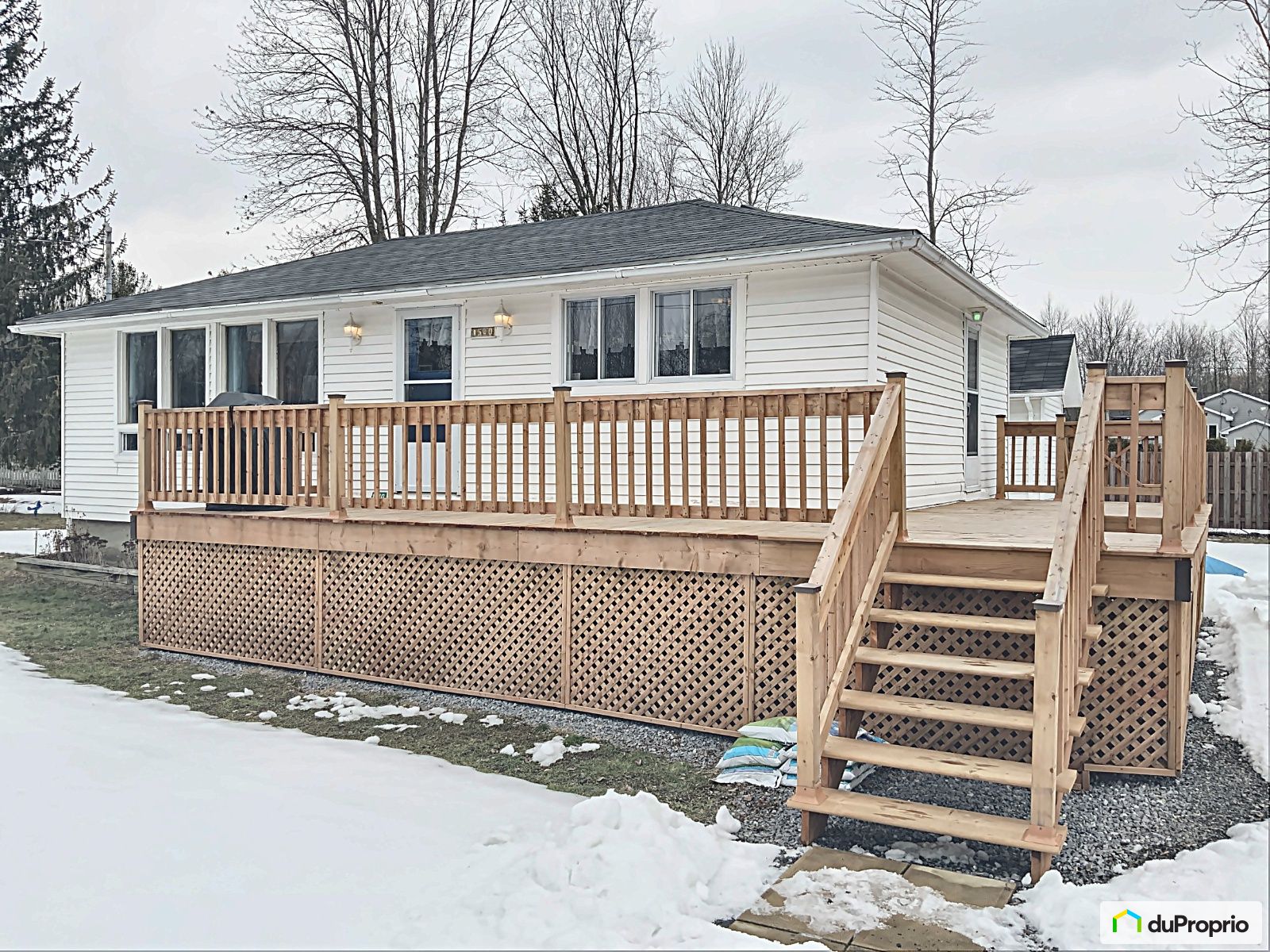 Chalet à vendre 3 chambres 1037731