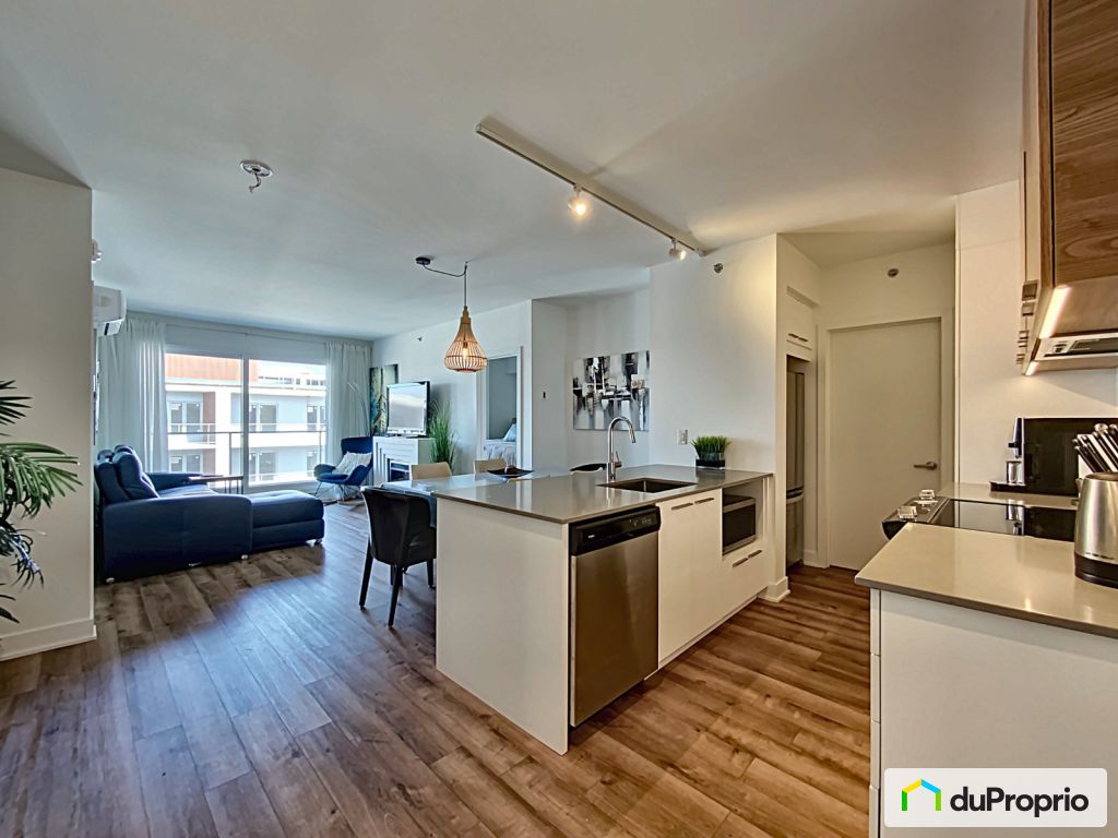 Condos, maisons à vendre, StZotique