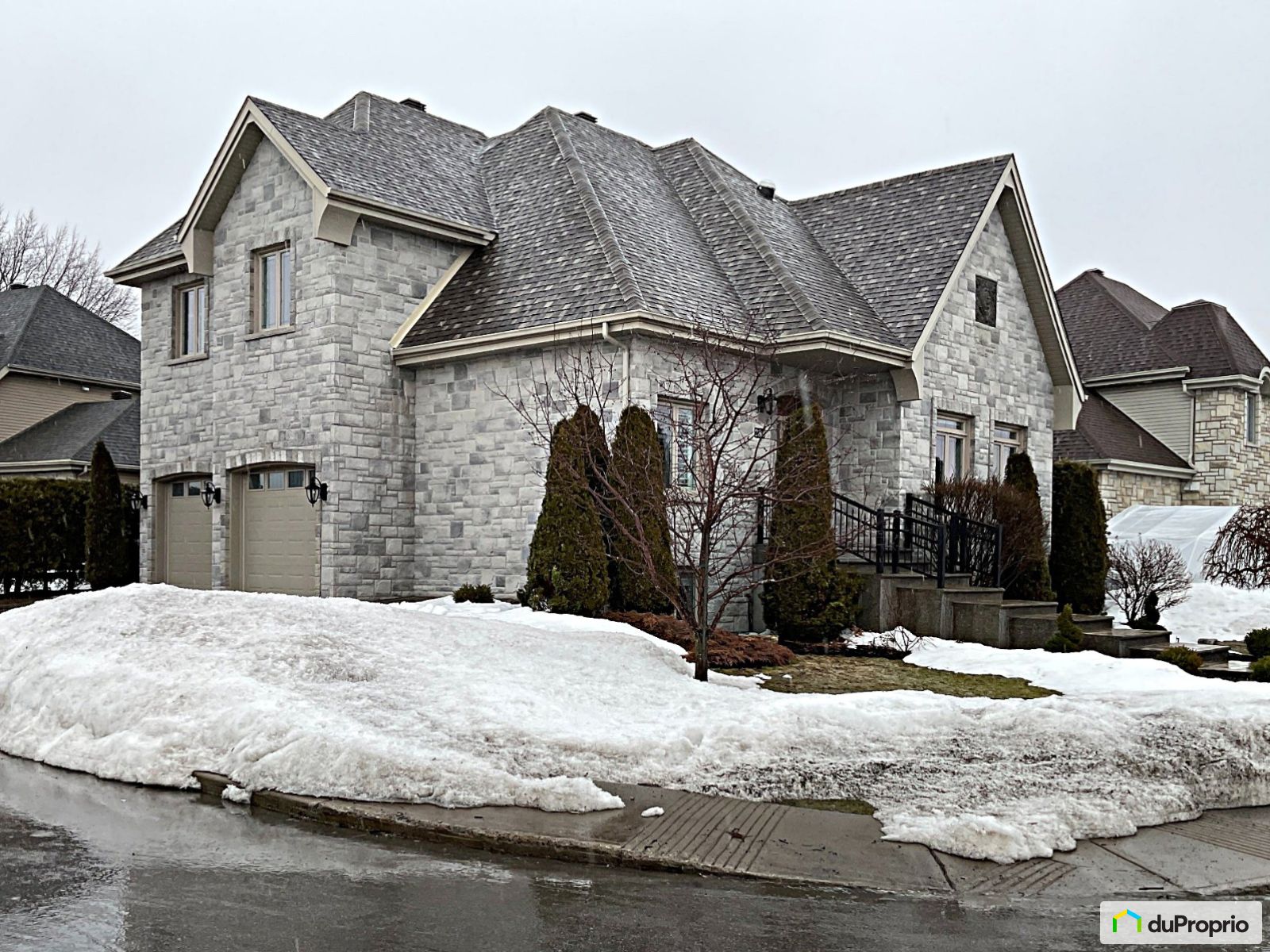 Maison 2 étages à vendre Terrebonne (Lachenaie) 4 chambres 1037918