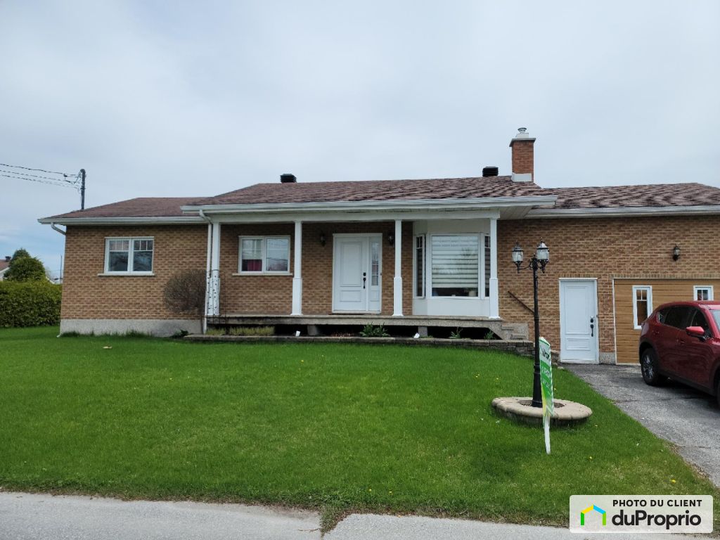 Maisons à vendre, Acton Vale