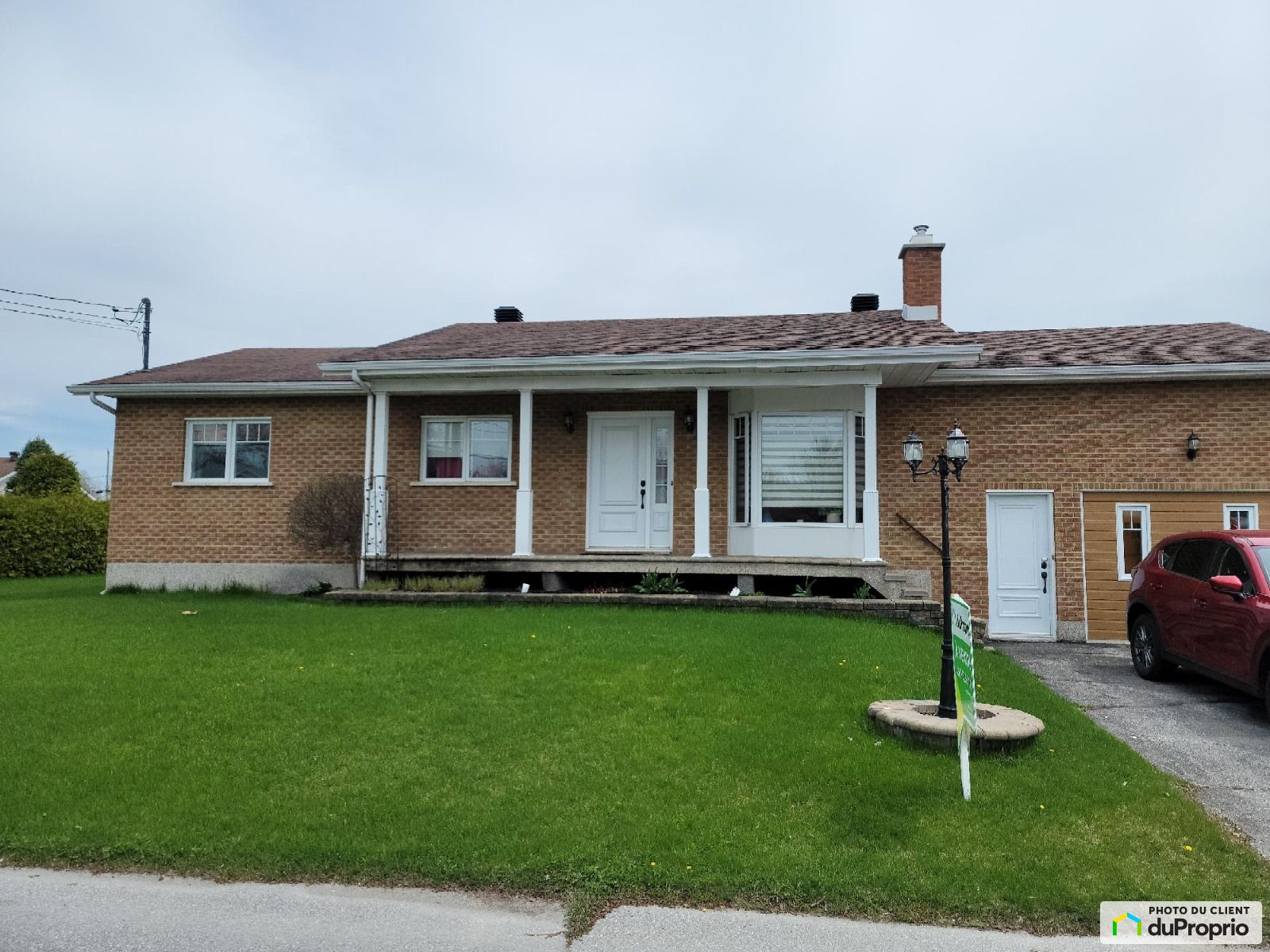 Bungalow à vendre Acton Vale 05 chambres 2 salles de bain 1038611