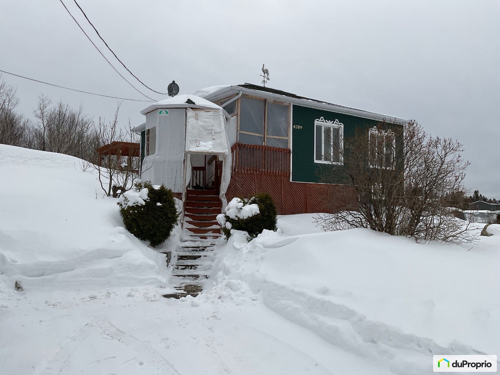 Bungalow à vendre Jonquière (LacKénogami) 1 chambre 1 salle de bain