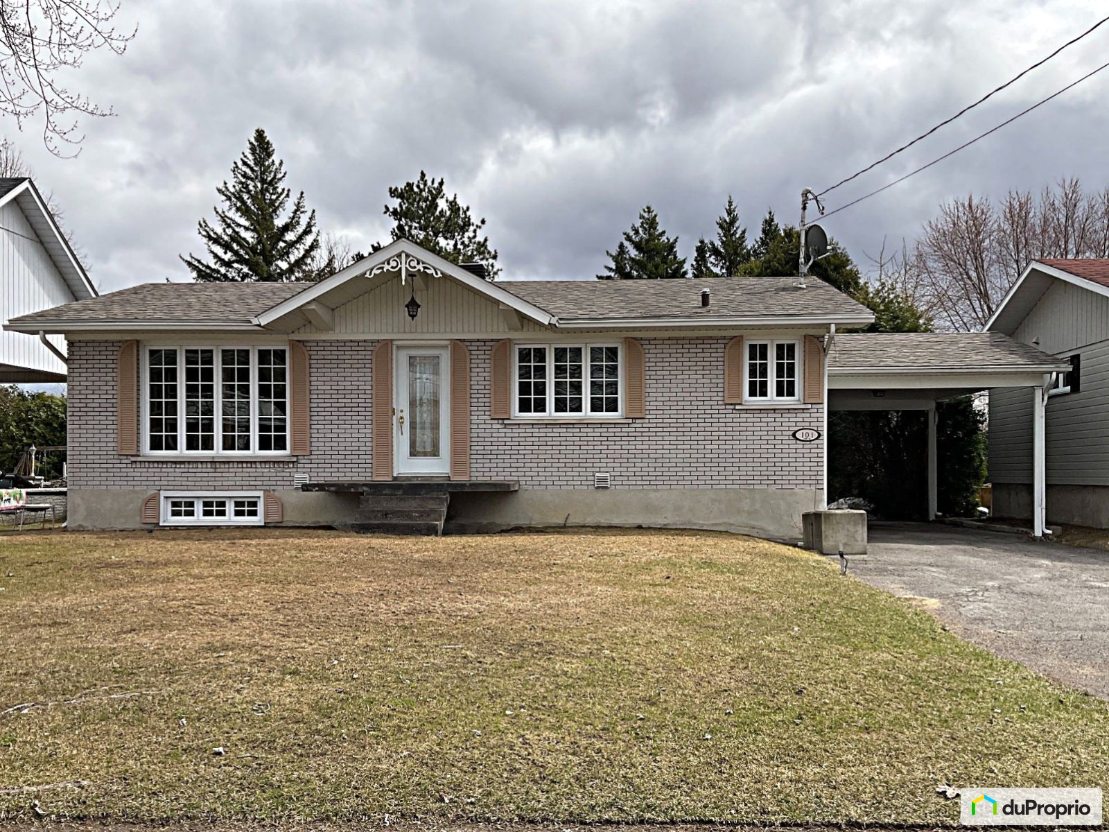 Bungalow à vendre StCharlesBorromée 5 chambres 3 salles de bain 1039254