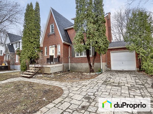 1375 rue de Callières, Saint-Sacrement for sale