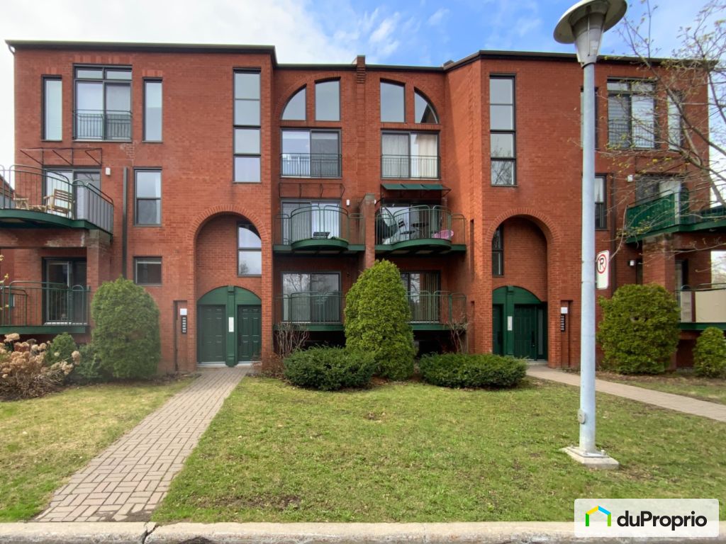 Condos, maisons à vendre, StLambert