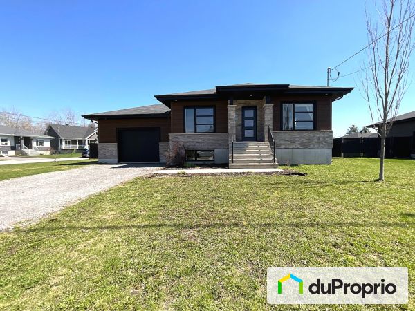 Summer Front - 1965 avenue Henri-Bergeron, Bécancour (Bécancour) for sale