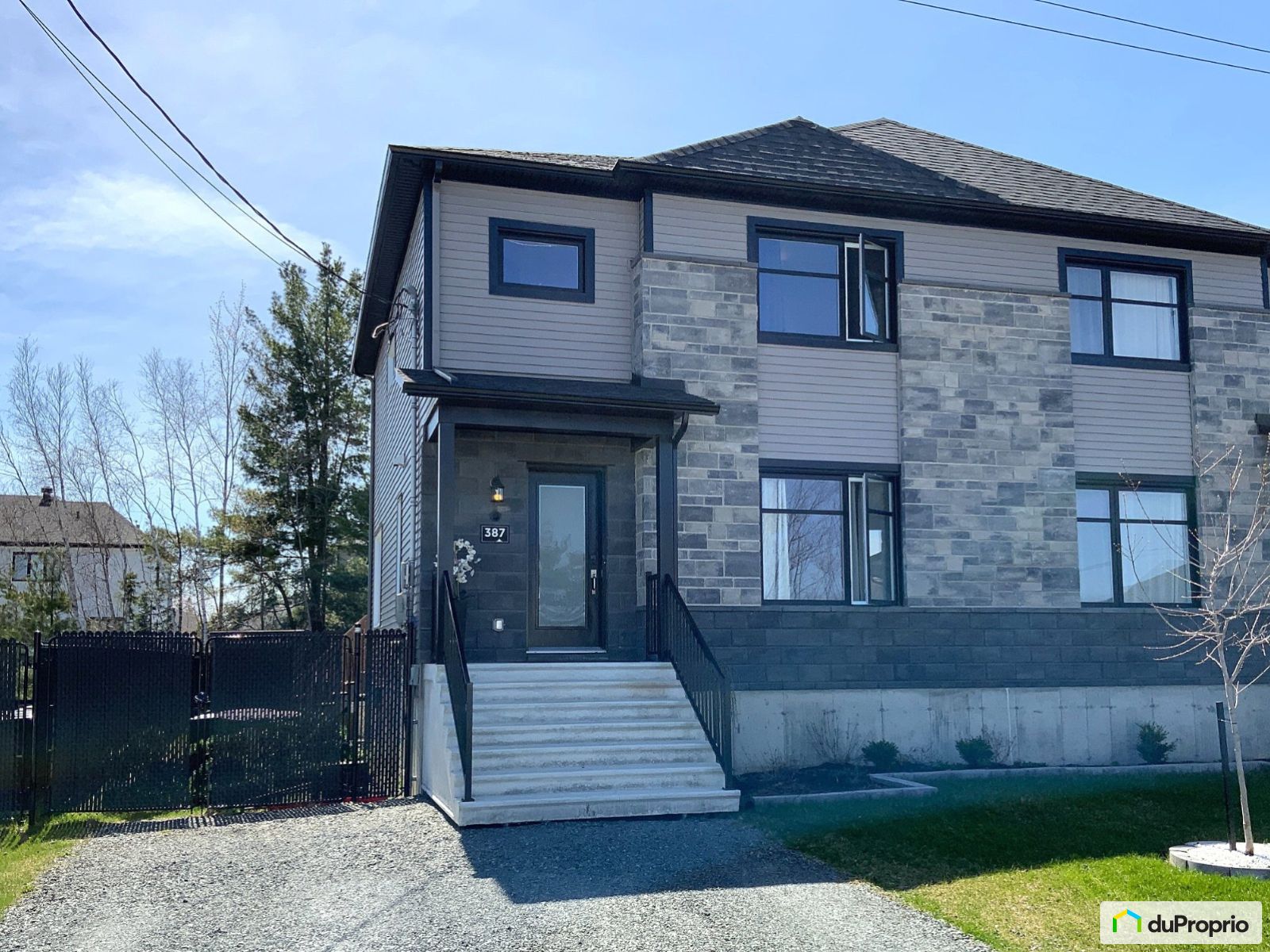 Jumelé à vendre Drummondville (StNicéphore) 4 chambres 1041875 Jumelé à vendre Drummondville (StNicéphore) 4 chambres 1041875