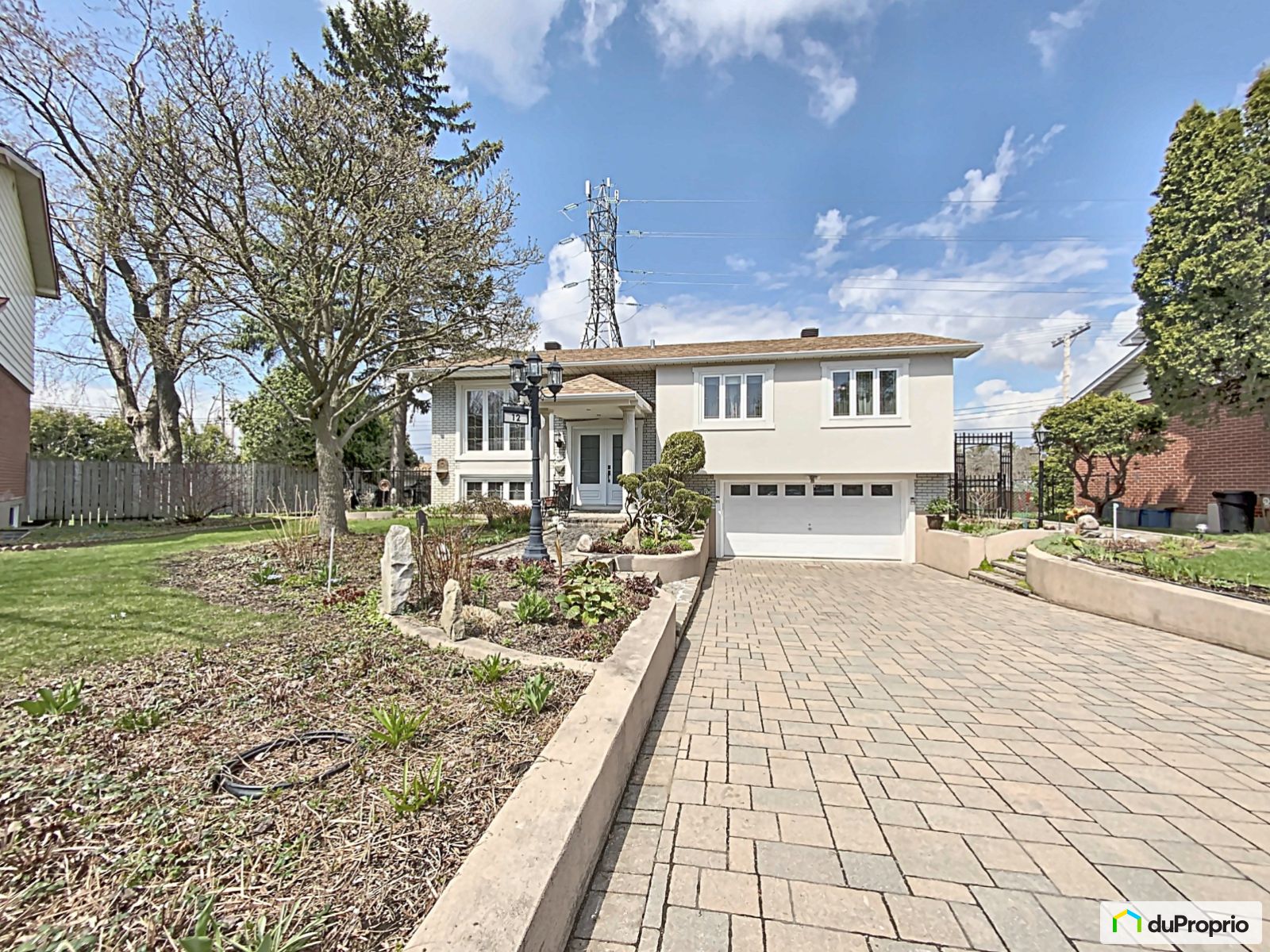 Bungalow à vendre DollardDesOrmeaux 3 chambres 1 salle de bain 1042069