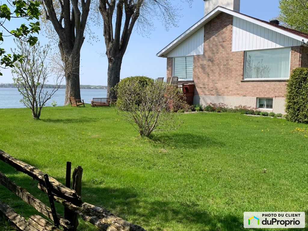 Maisons à vendre, Contrecoeur