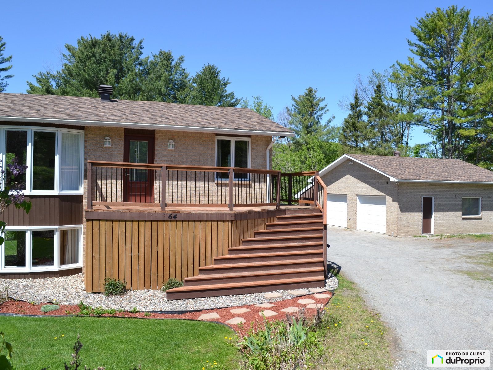 Bungalow à vendre ValDesMonts (StPierredeWakefield) 3 chambres