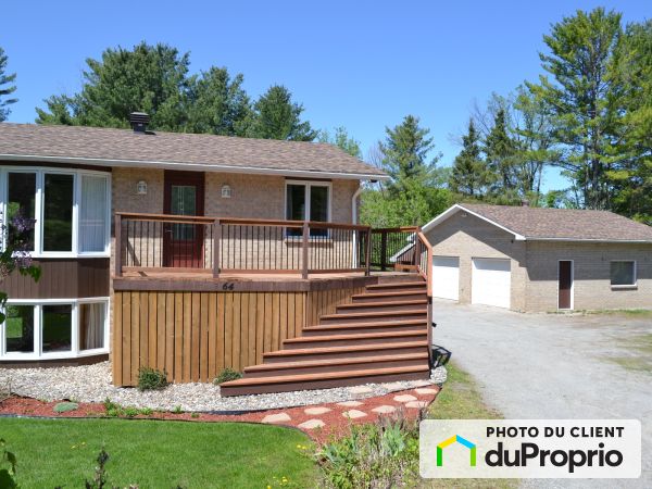 64, chemin du Côteau, Val-Des-Monts (St-Pierre-de-Wakefield) à vendre