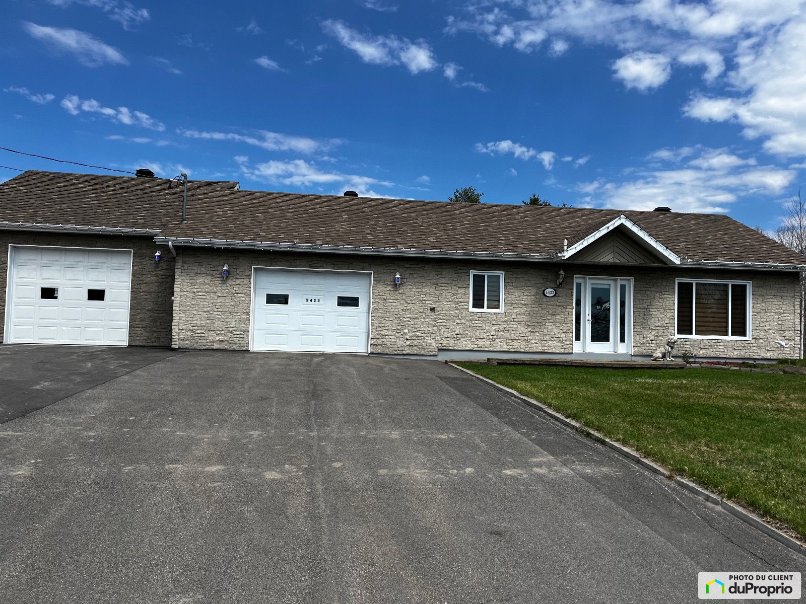 Domaine et villa à vendre Jonquière (Shipshaw) 2 chambres 1030675