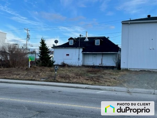 1021 4e Avenue, Val-d&#39;Or for sale