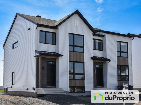 152 rue Angélique-Gazaille, Otterburn Park for sale