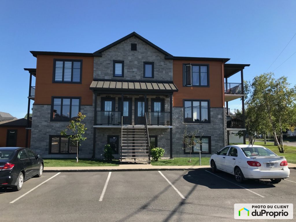 Page 2 Condos, maisons à vendre, StApollinaire