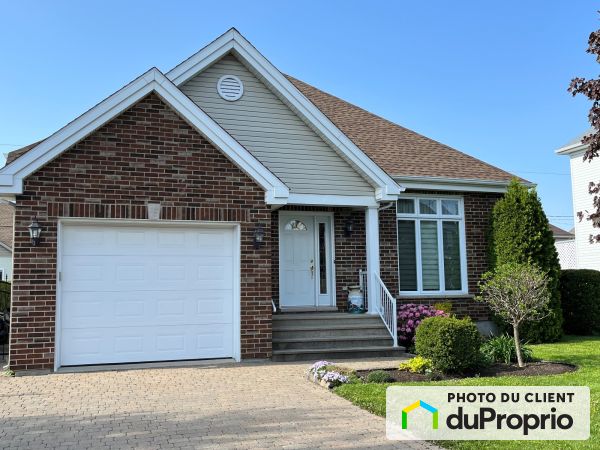 1605 rue Michel-Lague, Chambly for sale