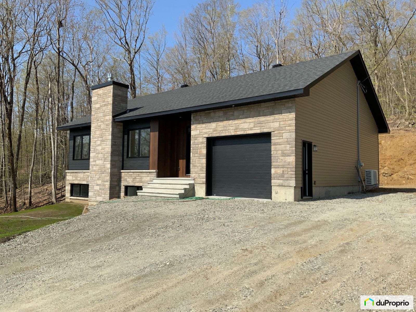 New Bungalow for sale ValDesMonts 3 bedrooms 1 bathroom 1040314