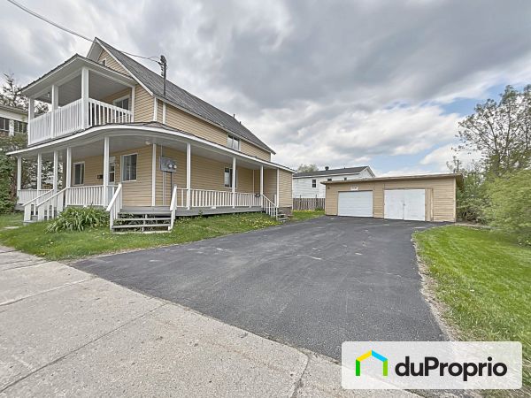 Driveway - 175-177, rue Saint-Joseph, Magog for sale