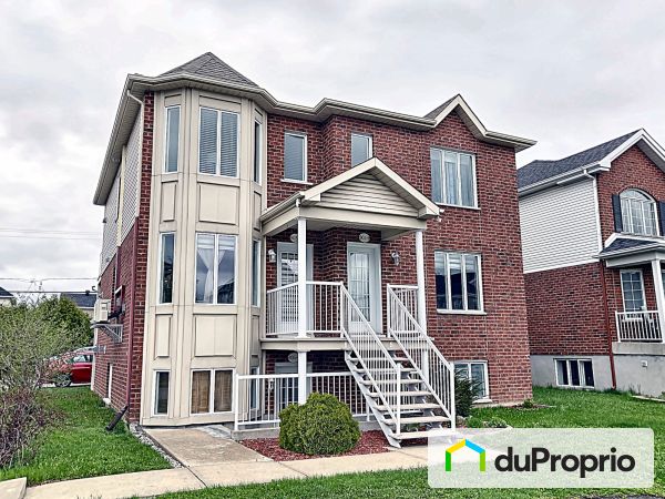 200-305 boulevard Monchamp, St-Constant for sale