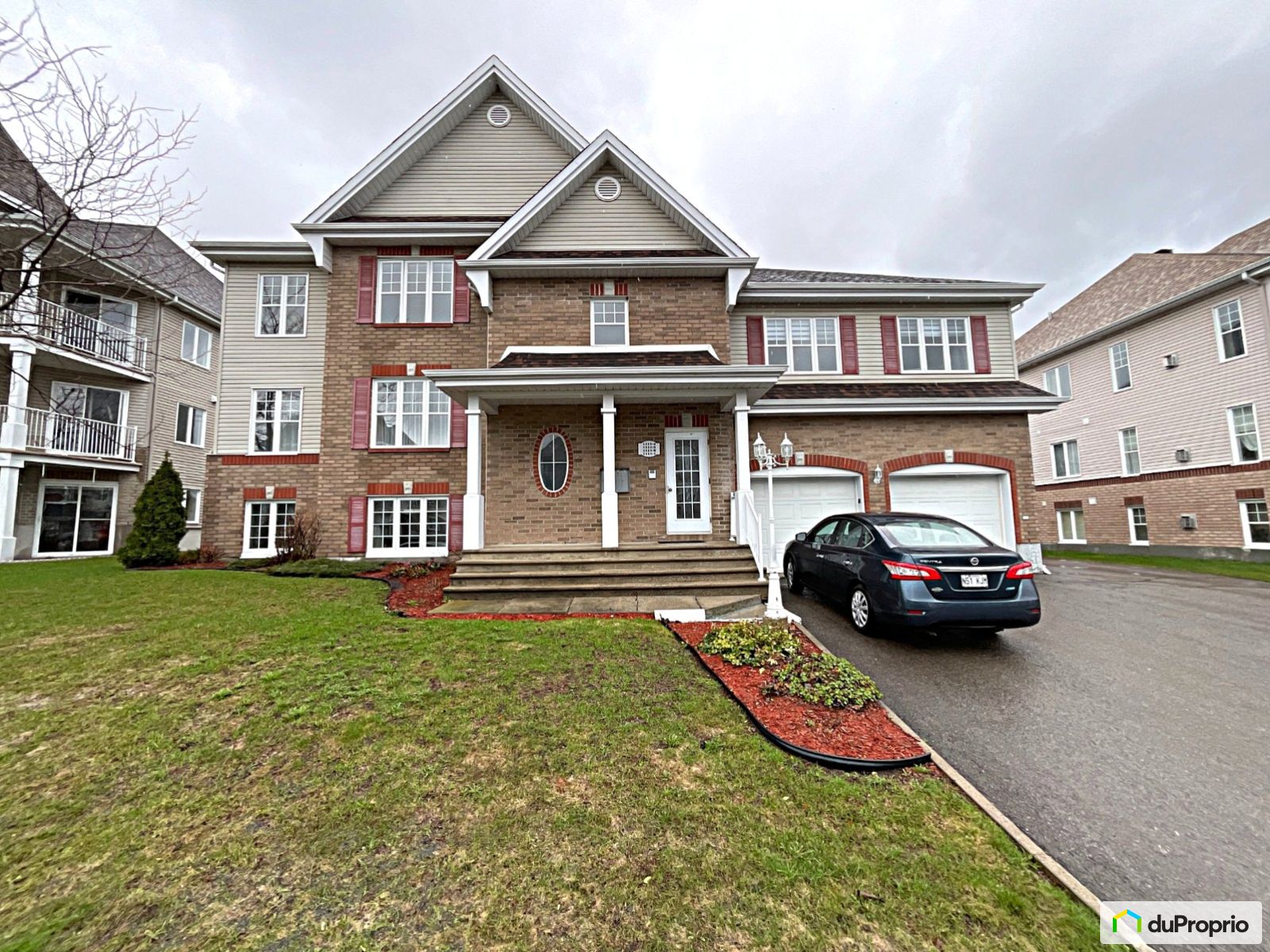 Condo à vendre StJérôme (Bellefeuille) 2 chambres 1 salle de bain 1041345