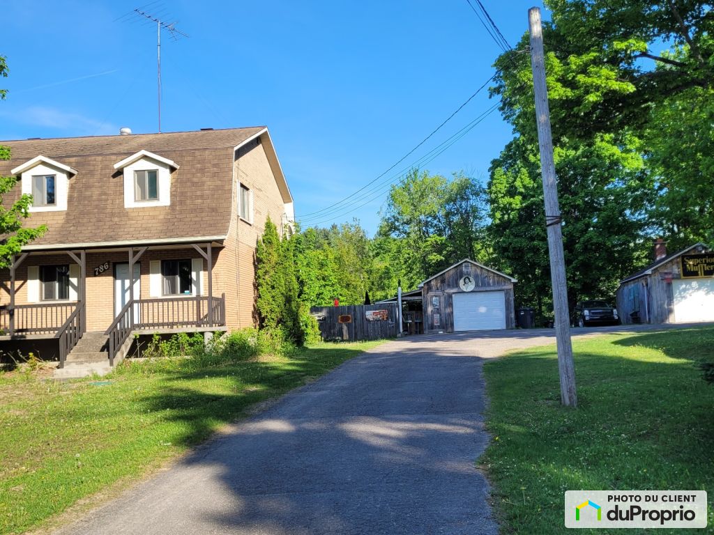 Condos, maisons à vendre, StHippolyte