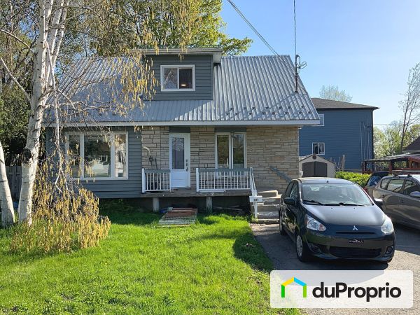 301 17e Avenue, Deux-Montagnes for sale