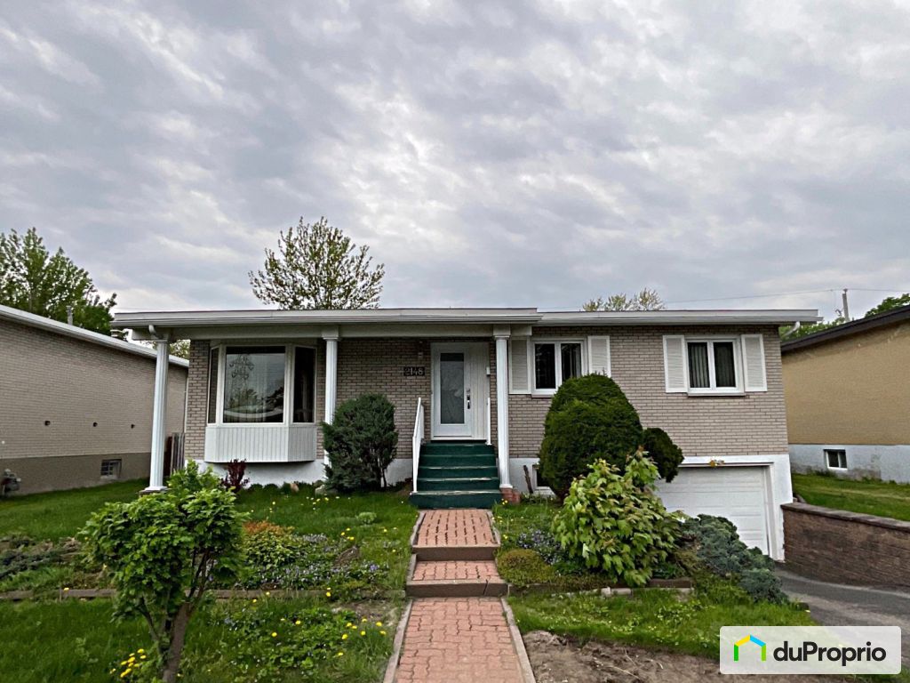 Page 4 Houses for sale in Laval, Real Estate DuProprio