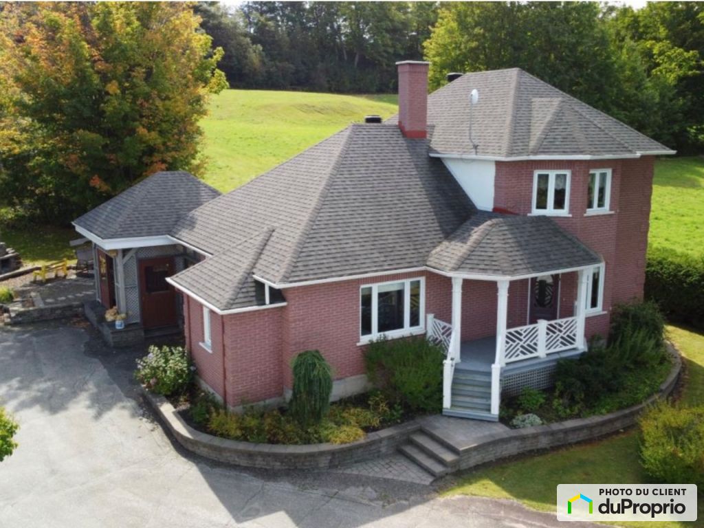 Maisons à vendre, Plessisville