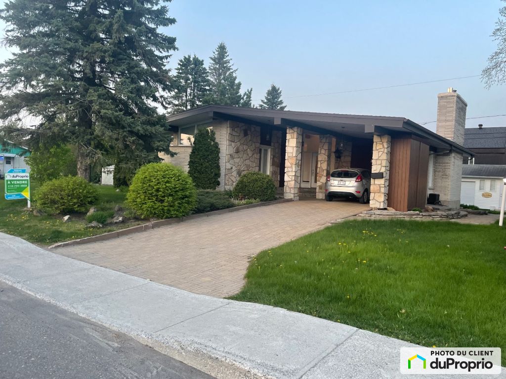 Condos, maisons à vendre, Alma