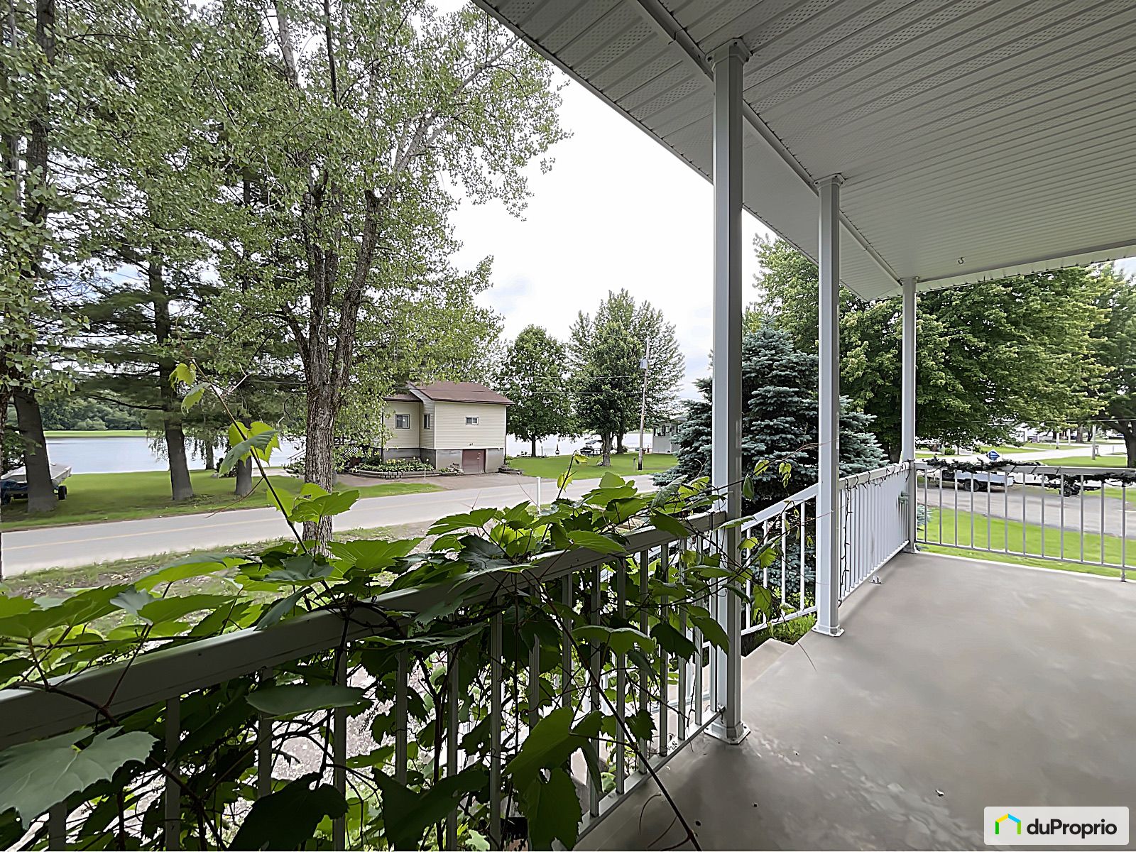 2 Storey for sale Maskinonge 3